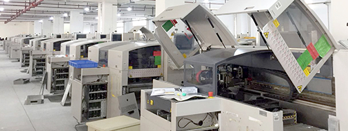 機(jī)載環(huán)境監(jiān)控主板的SMT貼片機(jī)整線(xiàn)如何配制